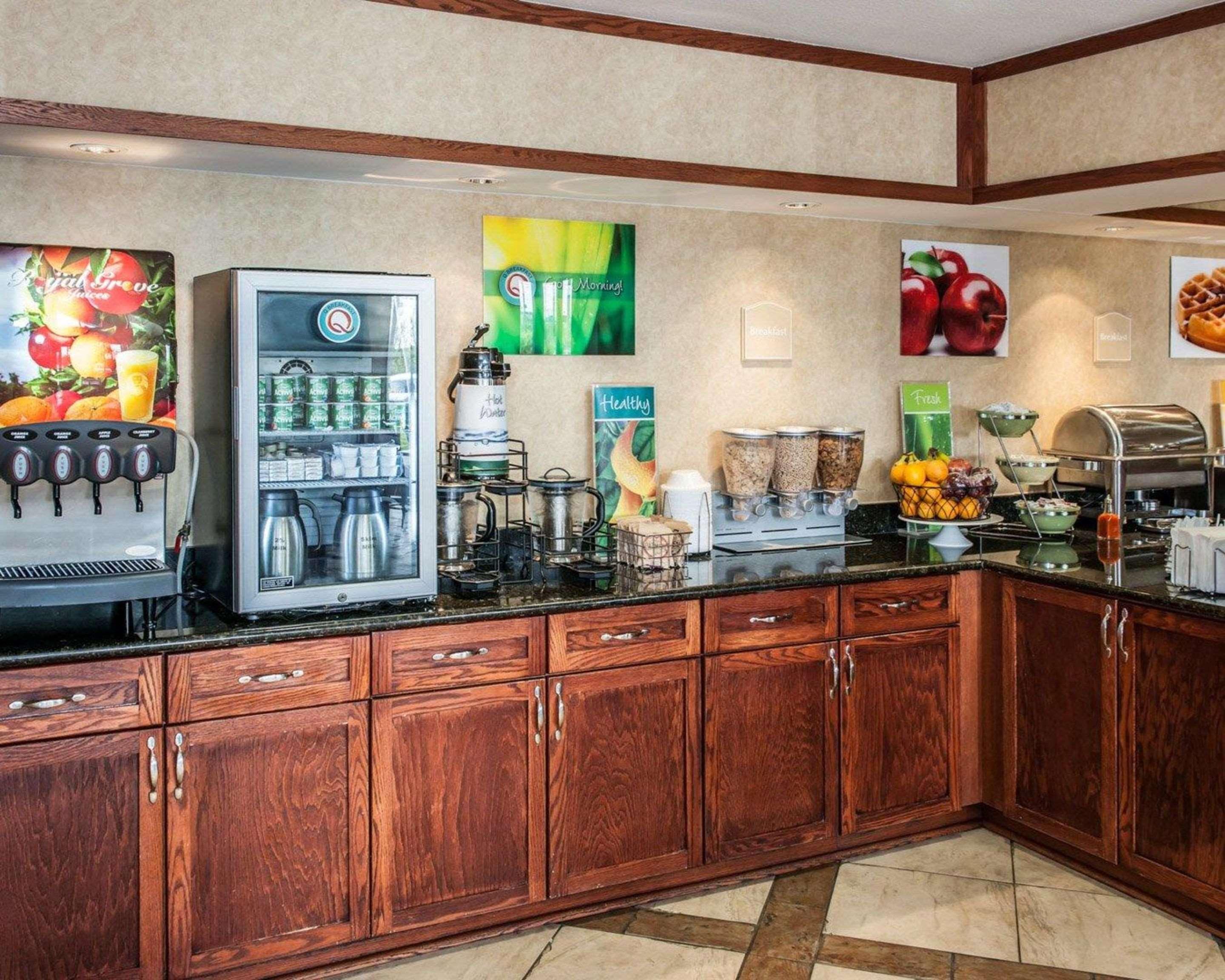 Quality Inn Castleton Dış mekan fotoğraf