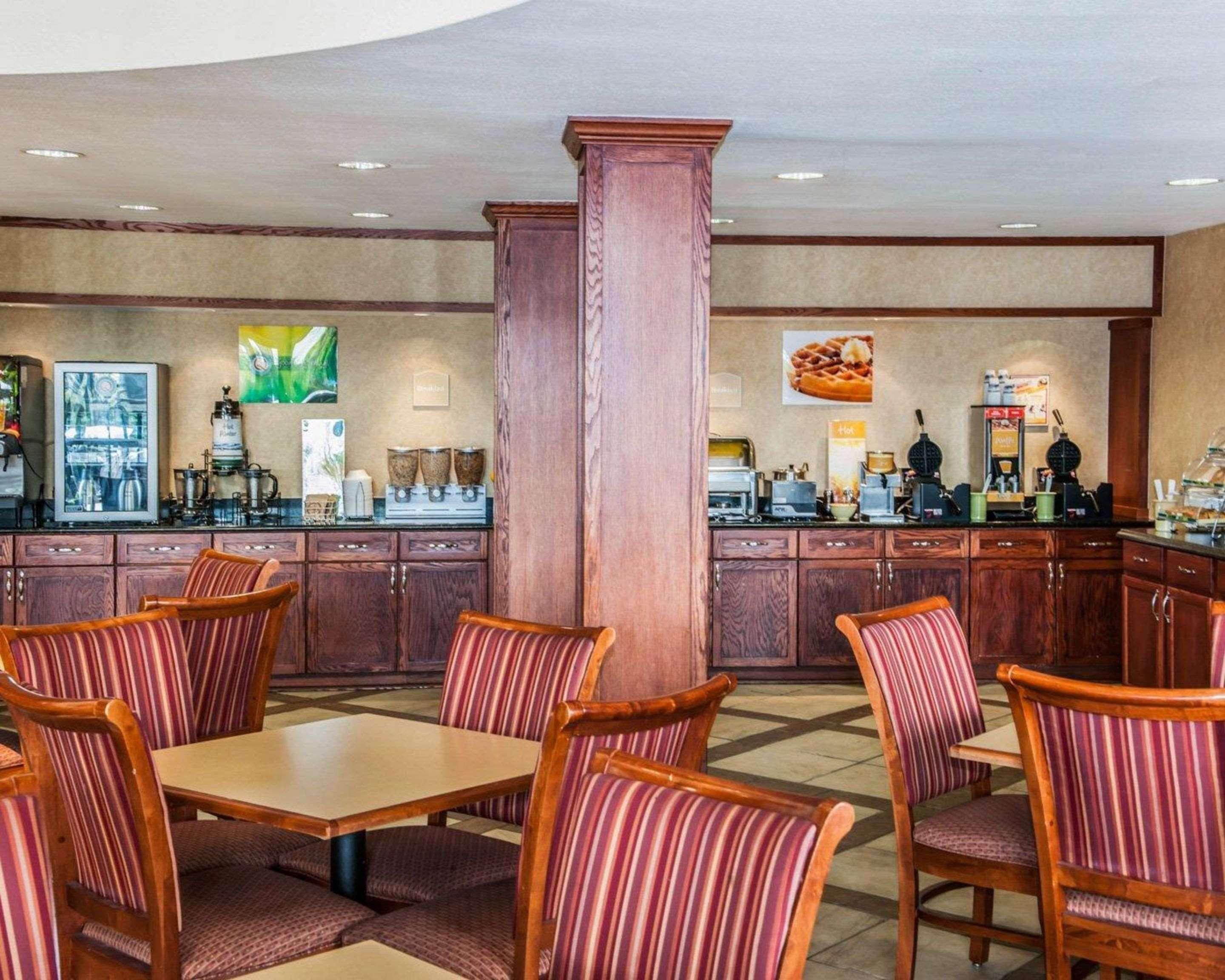 Quality Inn Castleton Dış mekan fotoğraf