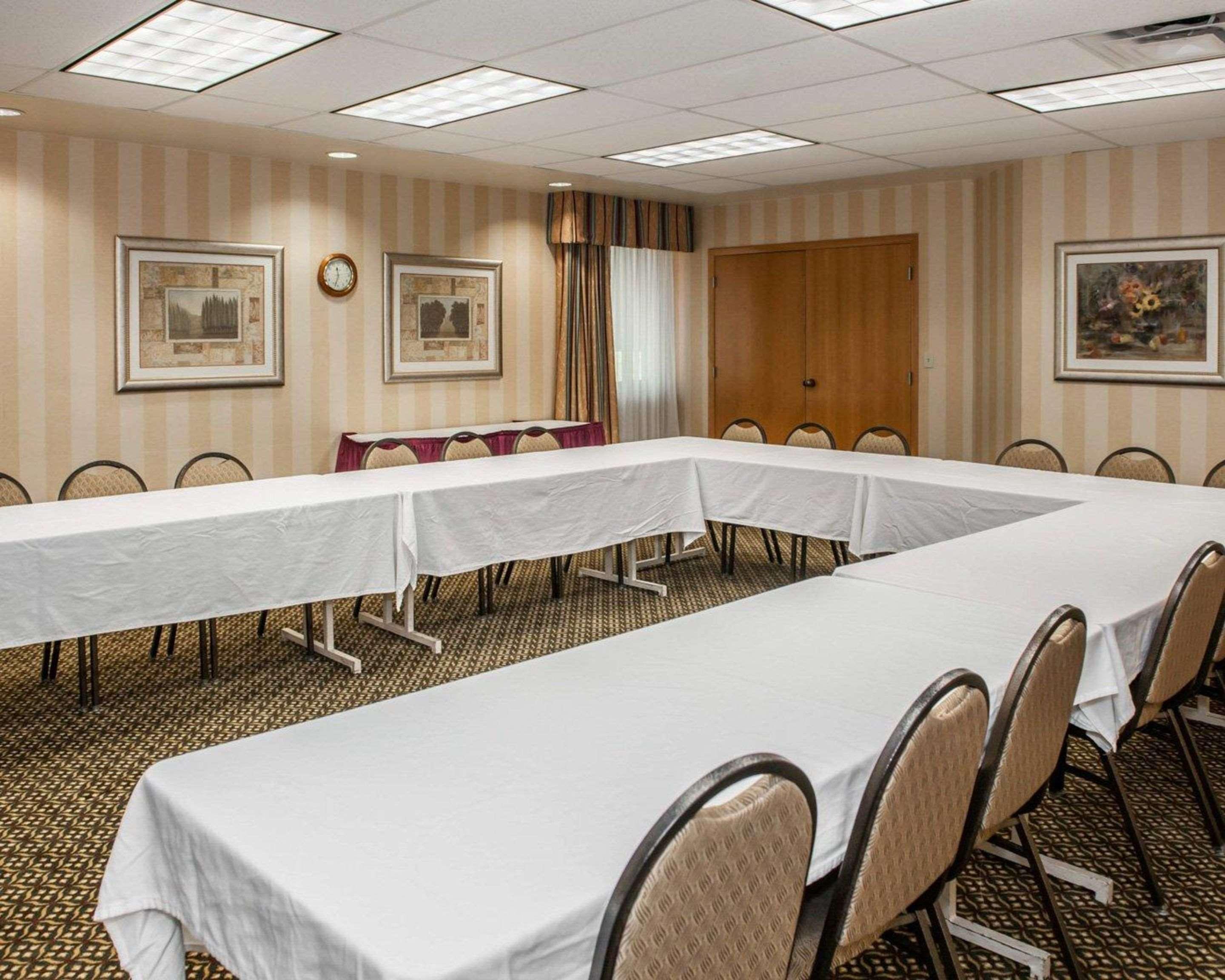 Quality Inn Castleton Dış mekan fotoğraf