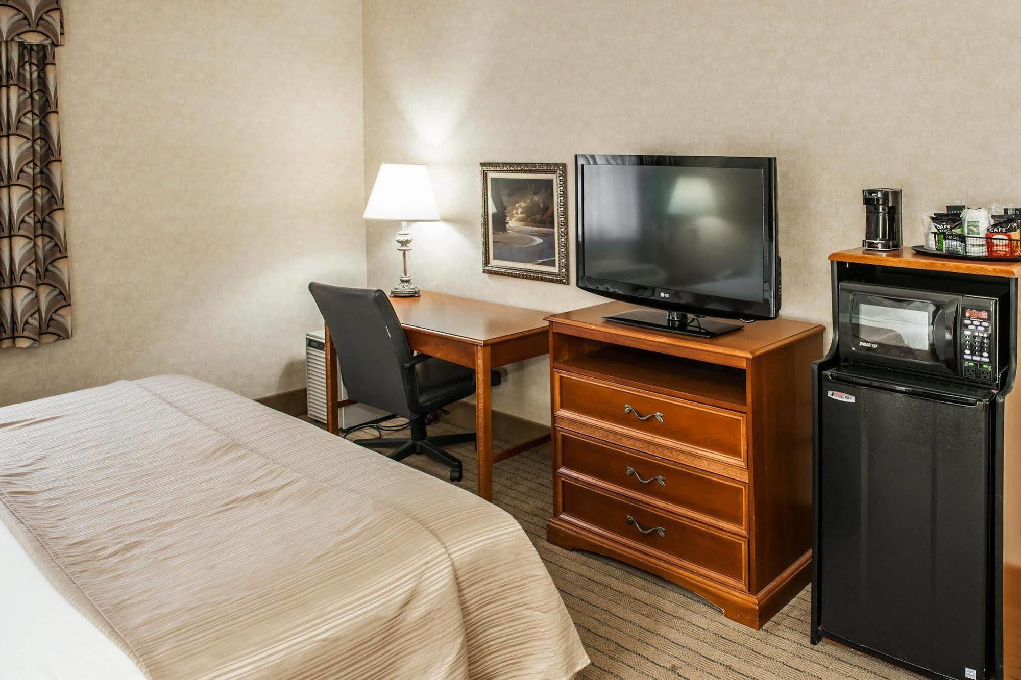 Quality Inn Castleton Dış mekan fotoğraf